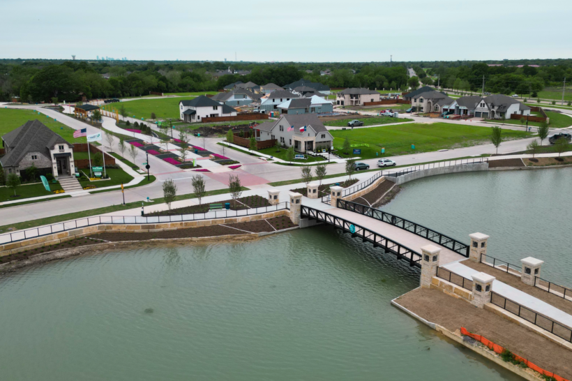 PEDESTRIAN BRIDGE 