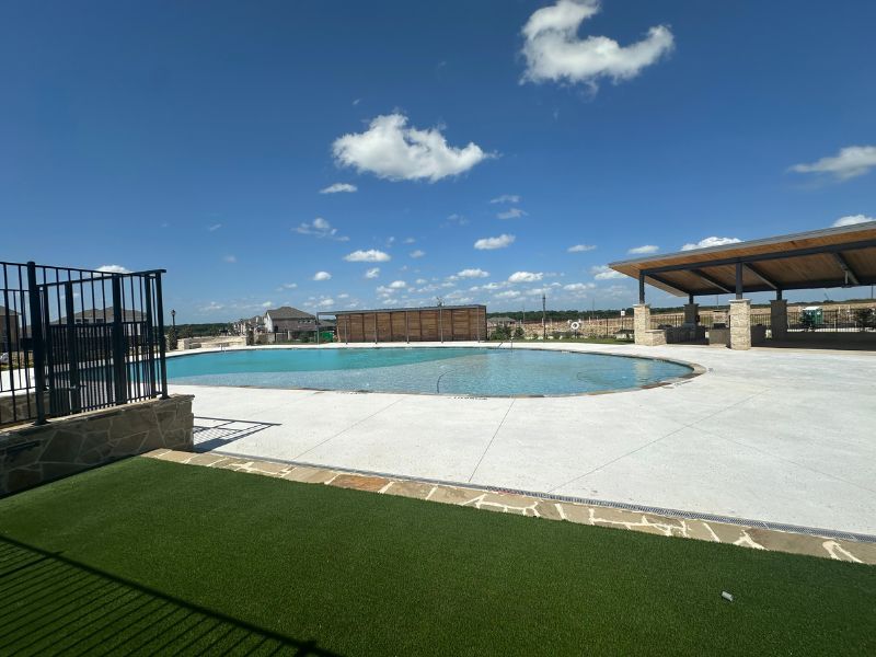 Construction Update #19: The Sol Center is Now Open in Solterra South!