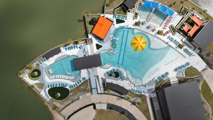 Resort Style Pools 